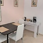 Residenza Lumturi Appartement *