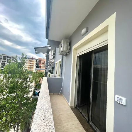Residenza Lumturi *