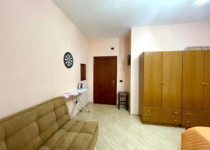 Residenza Lumturi 아파트 Durrës