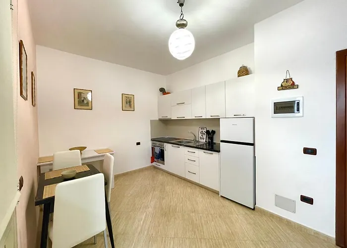 公寓 Residenza Lumturi *