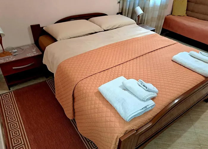 公寓 Residenza Lumturi *